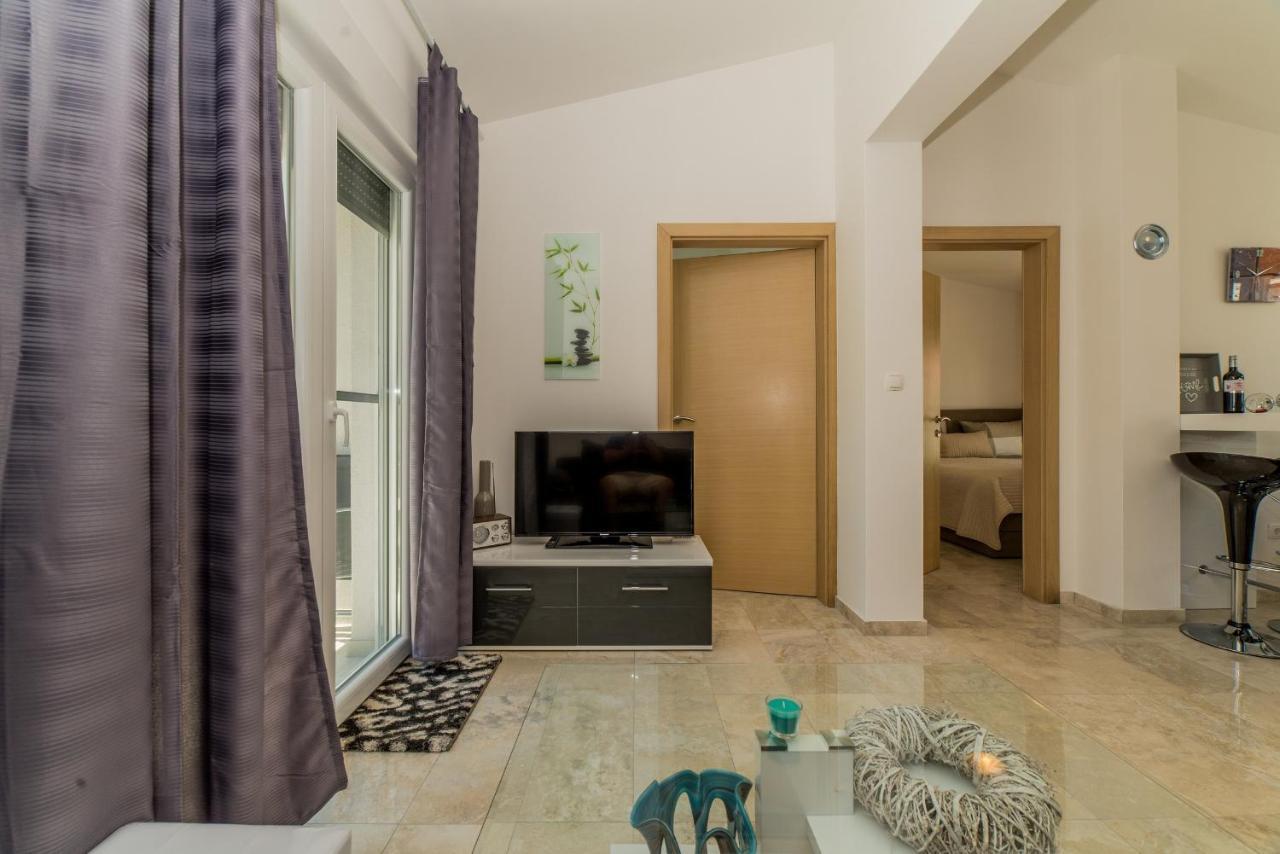 Apartments Djian Vir Bagian luar foto